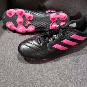Adidas Goletto VIII‎ FG J Youth Soccer Cleats - Black/Shock Pink